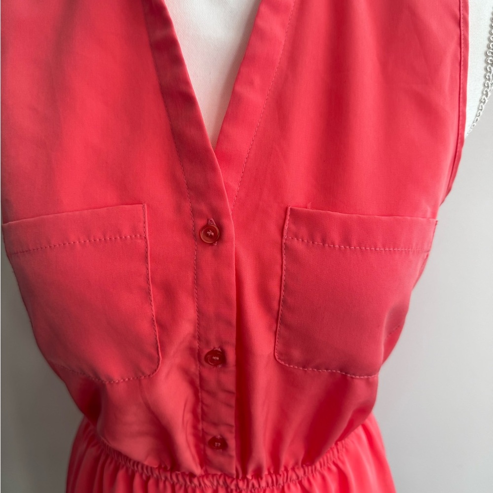 Elegant Coral Button Down Sleeveless Dress - Picture 2 of 8
